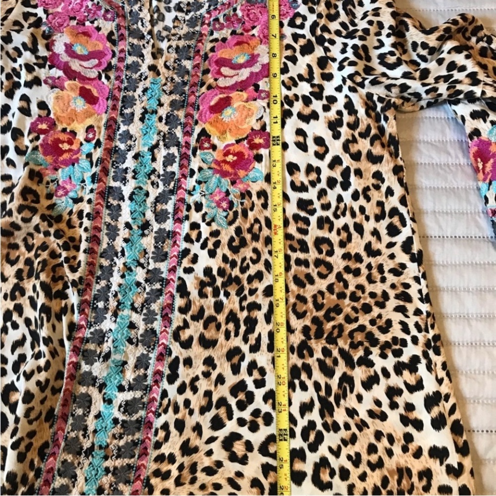 Savanna Jane Leopard Print Embroidery Blouse Tan Brown Pink Cream NEW with Tag - Picture 8 of 11
